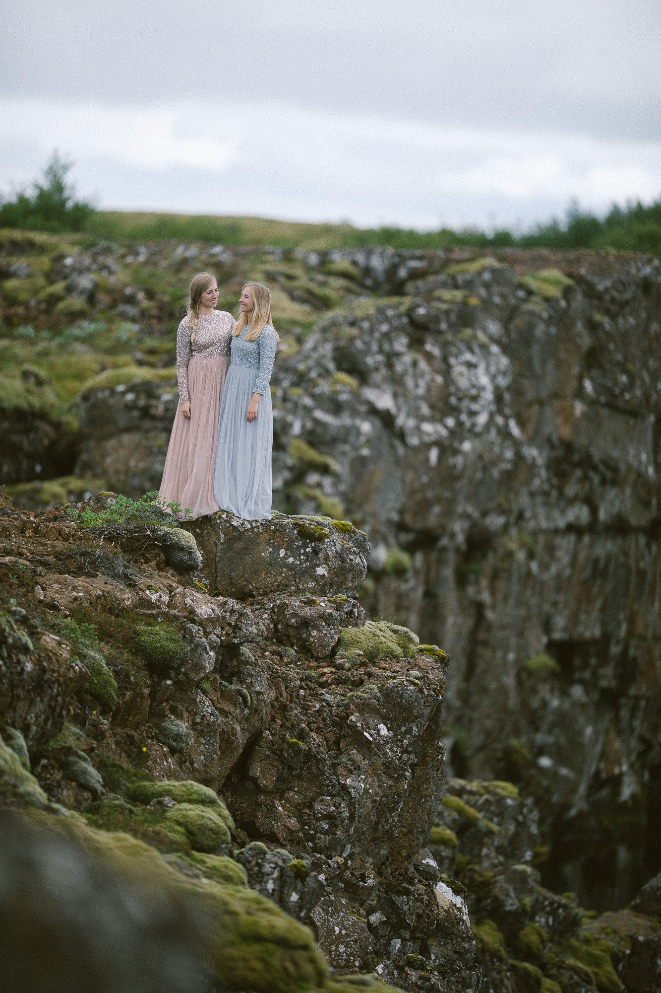 Export x3 5D4 5846 Anja & Damaris @thingvellier 4